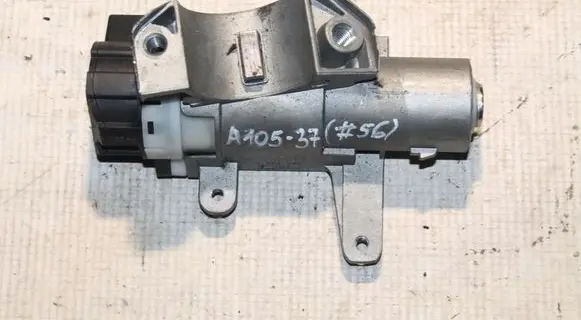 Volvo XC90 Ignition lock 8621509