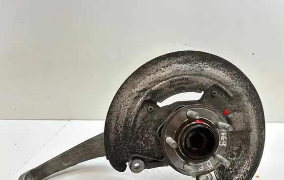 Jaguar XK - XKR Front wheel hub 5W933K185AE