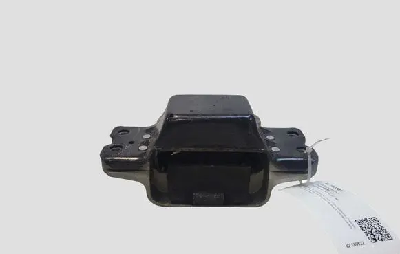 Volkswagen Golf V Engine mount bracket 335707