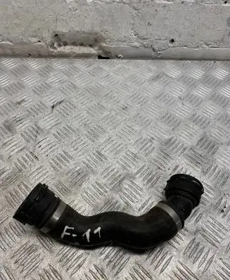 BMW 5 F10 F11 Engine coolant pipe/hose 8509273