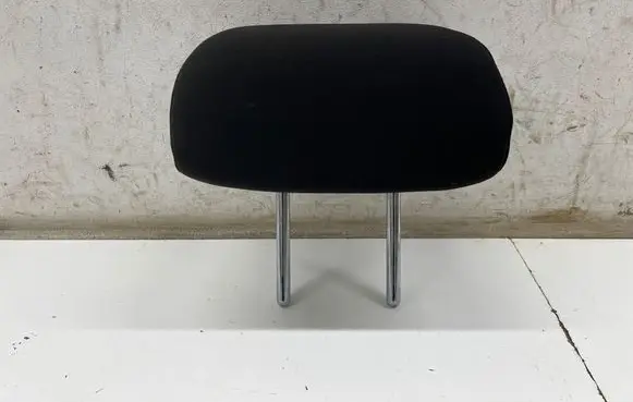Hyundai Kona II Rear seat headrest