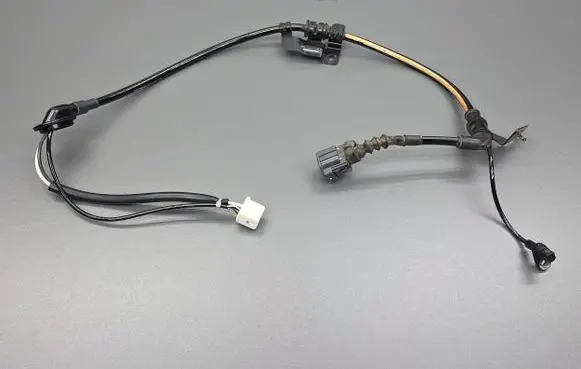 Mazda 3 III ABS rear brake sensor 