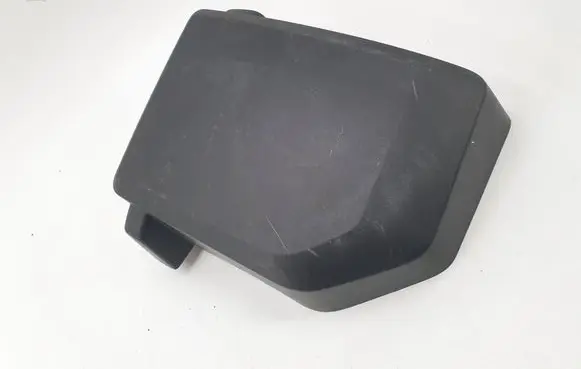 Volvo XC70 Air filter box cover 30680265 8087082 MA15