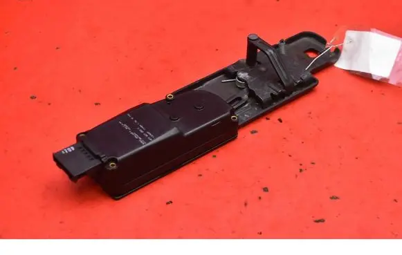 Audi A4 S4 B8 8K Tailgate/trunk/boot lock/catch/latch 4F9827383D