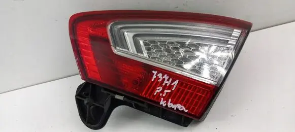 Ford Mondeo MK IV Tailgate rear/tail lights