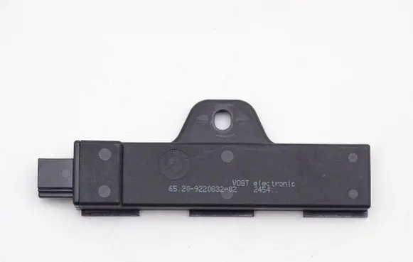 BMW 2 F22 F23 Antenna control unit 9220832