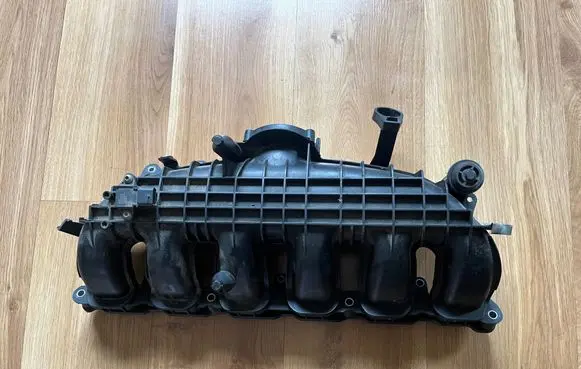 BMW 3 F30 F35 F31 Intake manifold 7576911 757691110 11617576911