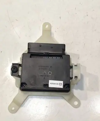 Volvo V60 Hand brake control module A2C53282565 A2C62001343 017036301