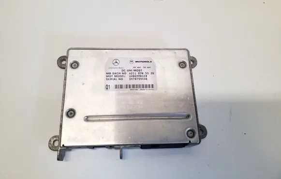 Mercedes-Benz E W211 Bluetooth control unit module A2118705526