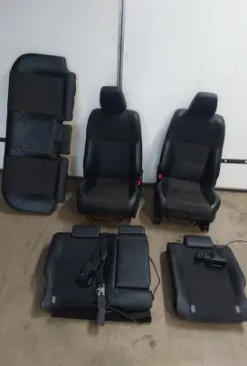 Toyota Auris E180 Seat set 