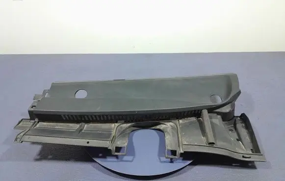 Toyota Avensis T270 Wiper trim 5578205071