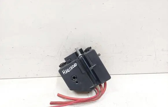 Mercedes-Benz R W251 Positive wiring loom A1645400350