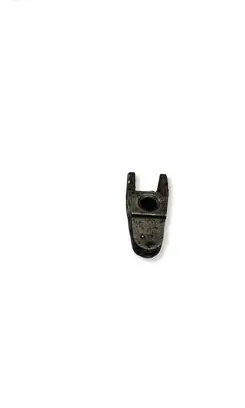 Mercedes-Benz E W210 Fuel Injector clamp holder 