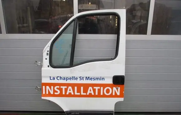 Opel Movano B Front door