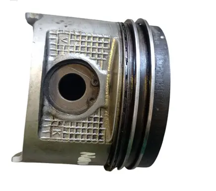 Nissan Navara D22 Piston with connecting rod AD2402
