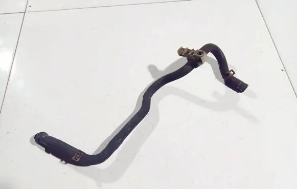 Honda CR-V Engine coolant pipe/hose