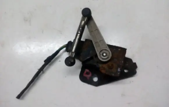 Opel Antara Headlight/headlamp level sensor 