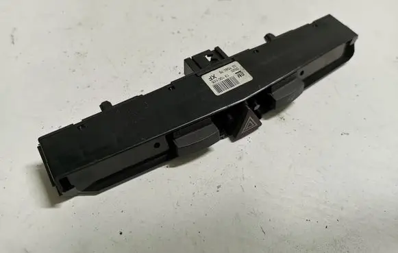 Opel Zafira B Hazard light switch 13100105