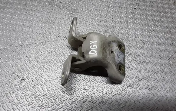 Suzuki Liana Rear door upper hinge
