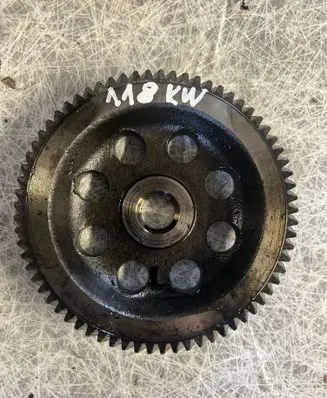 Nissan Patrol Y61 Fuel pump gear (pulley) 