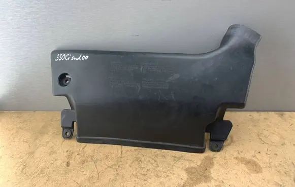 BMW 3 E46 Air intake duct part 7501988 13717501988