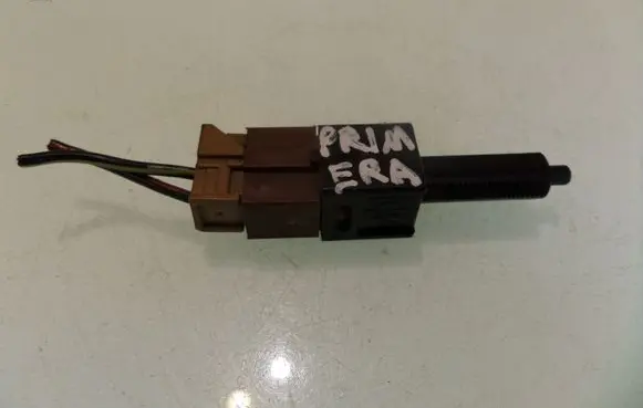 Nissan Primera Brake pedal sensor switch