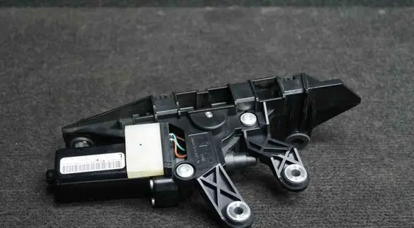 Audi A5 8T 8F Other devices 8F0857759
