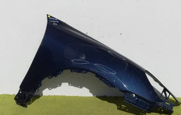 Porsche Cayenne (92A) Fender