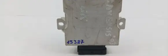 Toyota Avensis T250 Window wiper relay 150696