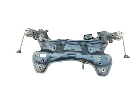 Hyundai i40 Front subframe 624013Z100 GEJA015Z10000