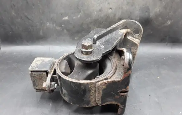 KIA Sorento Engine mount bracket 219122B100 10022310
