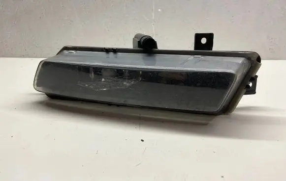 BMW 1 E81 E87 Front fog light 7164855 LE06A148