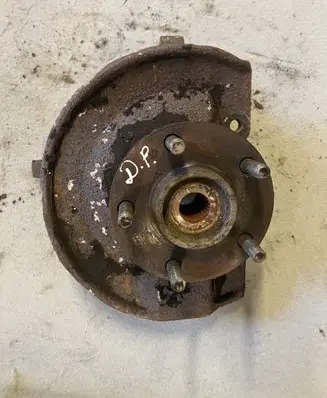 Mitsubishi Outlander Front wheel hub spindle knuckle