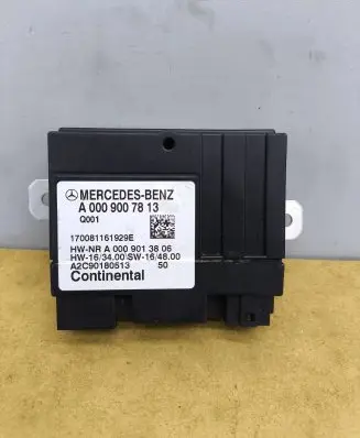 Mercedes-Benz GLC X253 C253 Fuel injection pump control unit/module A0009007813 170081161929E A0009013806