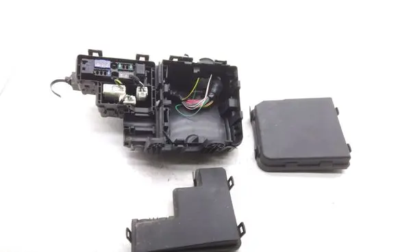 Renault Kadjar Fuse box set