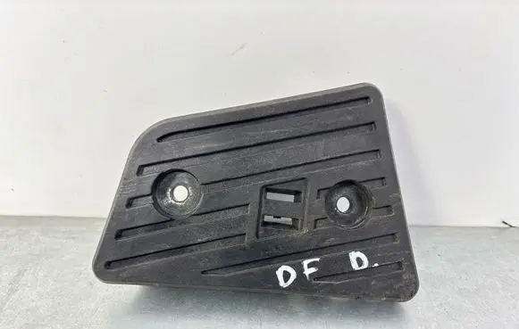 Land Rover Defender Other exterior part L8B25C406AB
