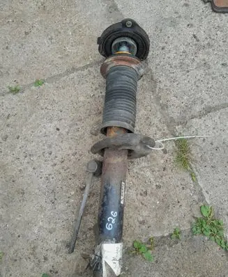 Volkswagen Golf V Front shock absorber/damper 1T0413031CM 24C4H1