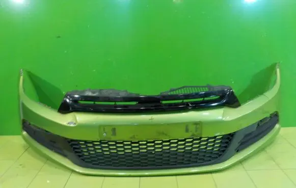 Volkswagen Scirocco Front bumper PRZOD TP174