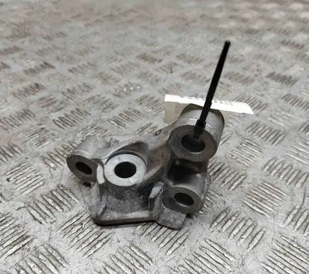 BMW iX Engine mounting bracket 9485641