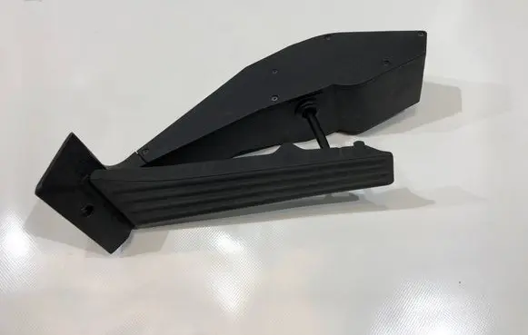 BMW 7 E65 E66 Accelerator throttle pedal 6752614