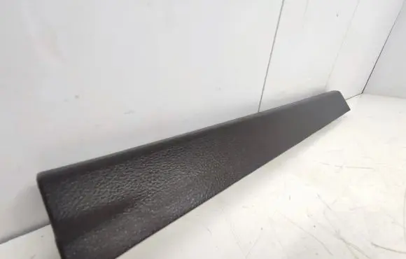 Ford Focus Front sill trim cover BM51A13200