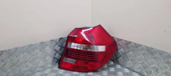 BMW 1 E81 E87 Rear/tail lights 89074724 63217164964