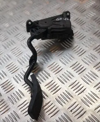 Audi A6 S6 C6 4F Accelerator throttle pedal 4F1723523B