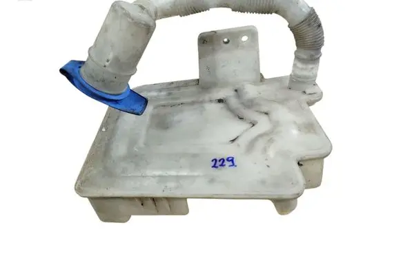 Seat Leon (1P) Windshield washer fluid reservoir/tank 1K0955453Q