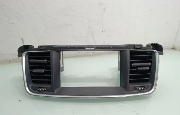 Peugeot 508 Dash center air vent grill 9686457877