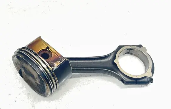 Mercedes-Benz CLK A209 C209 Piston with connecting rod 82L86