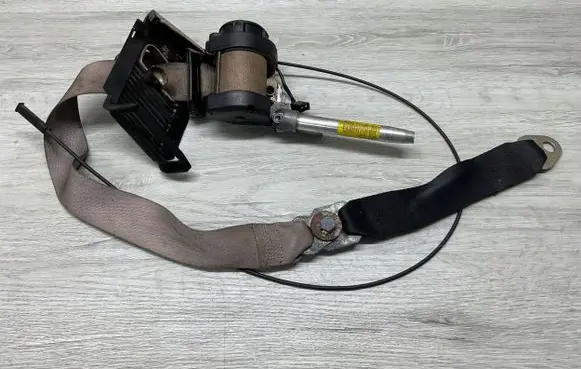 Mercedes-Benz SL R129 Front seatbelt 1298602285 1298600332 1299110222