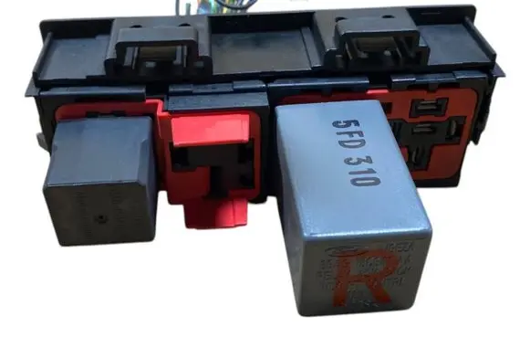 Ford Transit Fuse module 2C1T14N003BA
