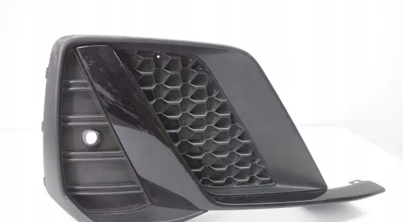 Audi A1 Front bumper lower grill 82A807682D