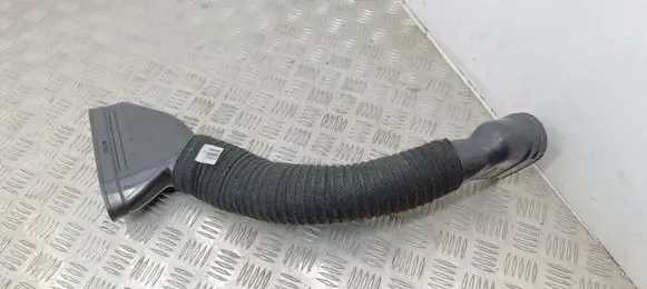 Mercedes-Benz ML W166 Air intake duct part A6420948897